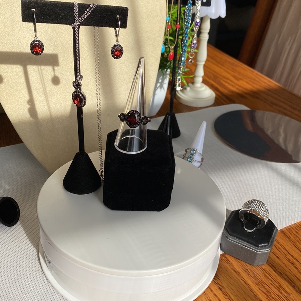 πΈ VEMELHO GARNET AND BLACK SPINEL COMPLETE SET πΈ SIZE 8 RING πΈ - Picture 14 of 16